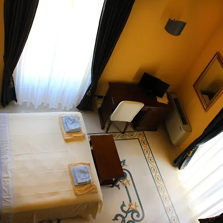 Il Casale Dei Conti Bed & Breakfast 3*